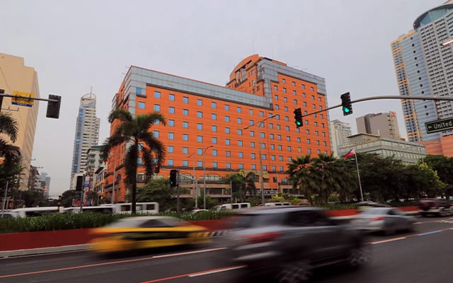 Bayview Park Hotel